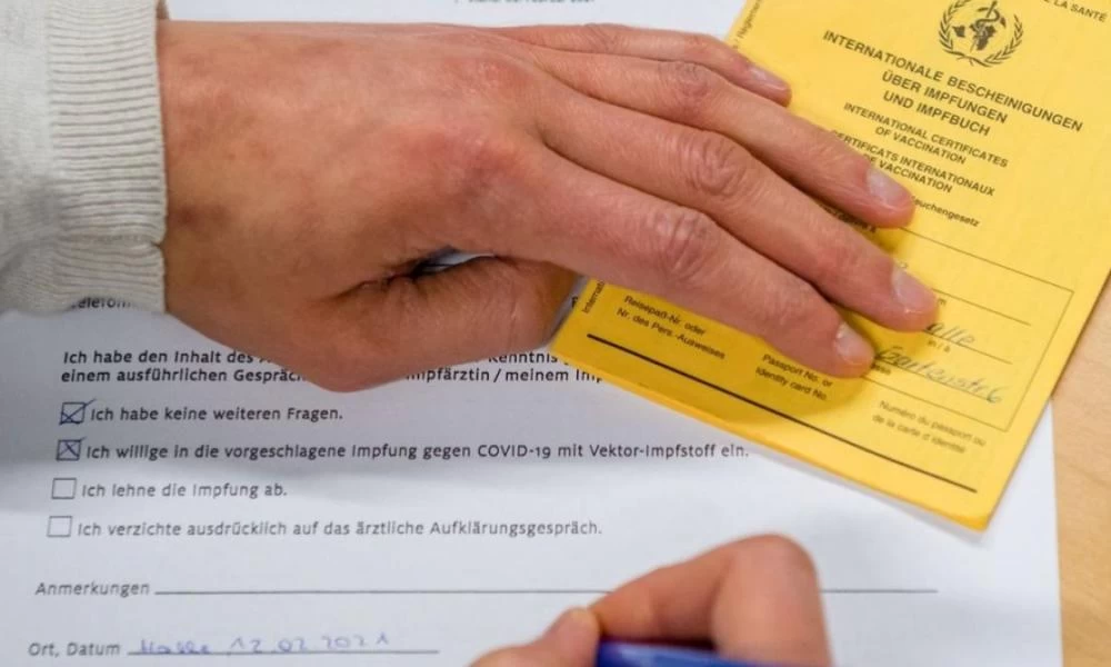 ΕΕ: Έπεσαν οι υπογραφές στον κανονισμό για το ευρωπαϊκό ψηφιακό πιστοποιητικό